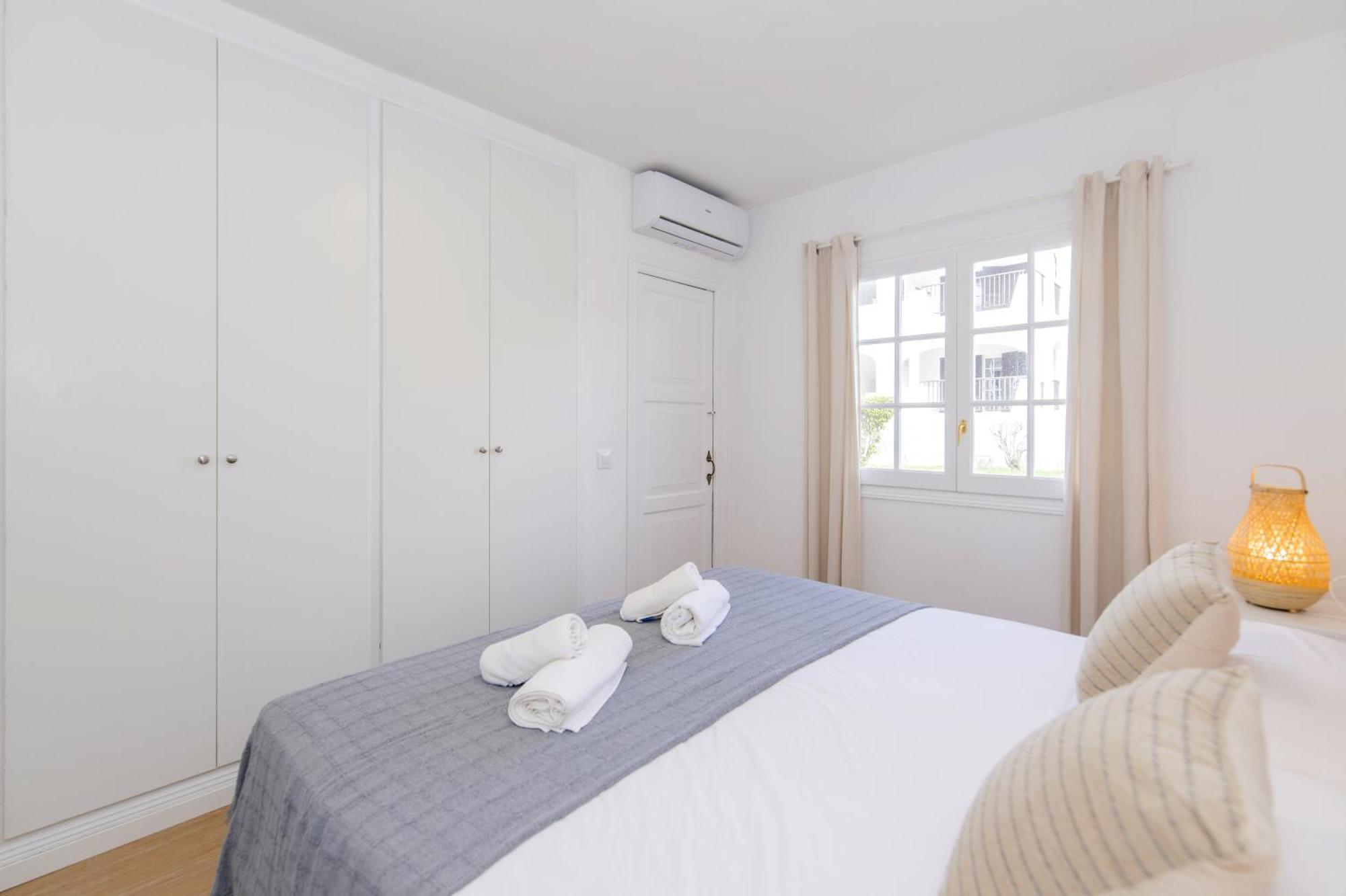 Siesta Mar Private Apt 92 Cala En Porter  Exterior photo